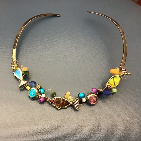 NWOT Beautiful Fish Necklace - Picture 2 of 4